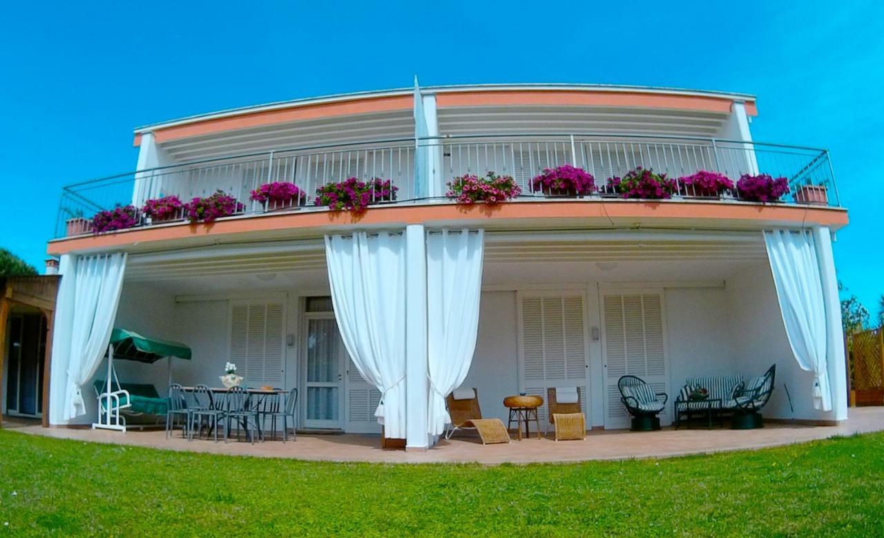 Villa Regina B&B Nettuno Ngoại thất bức ảnh