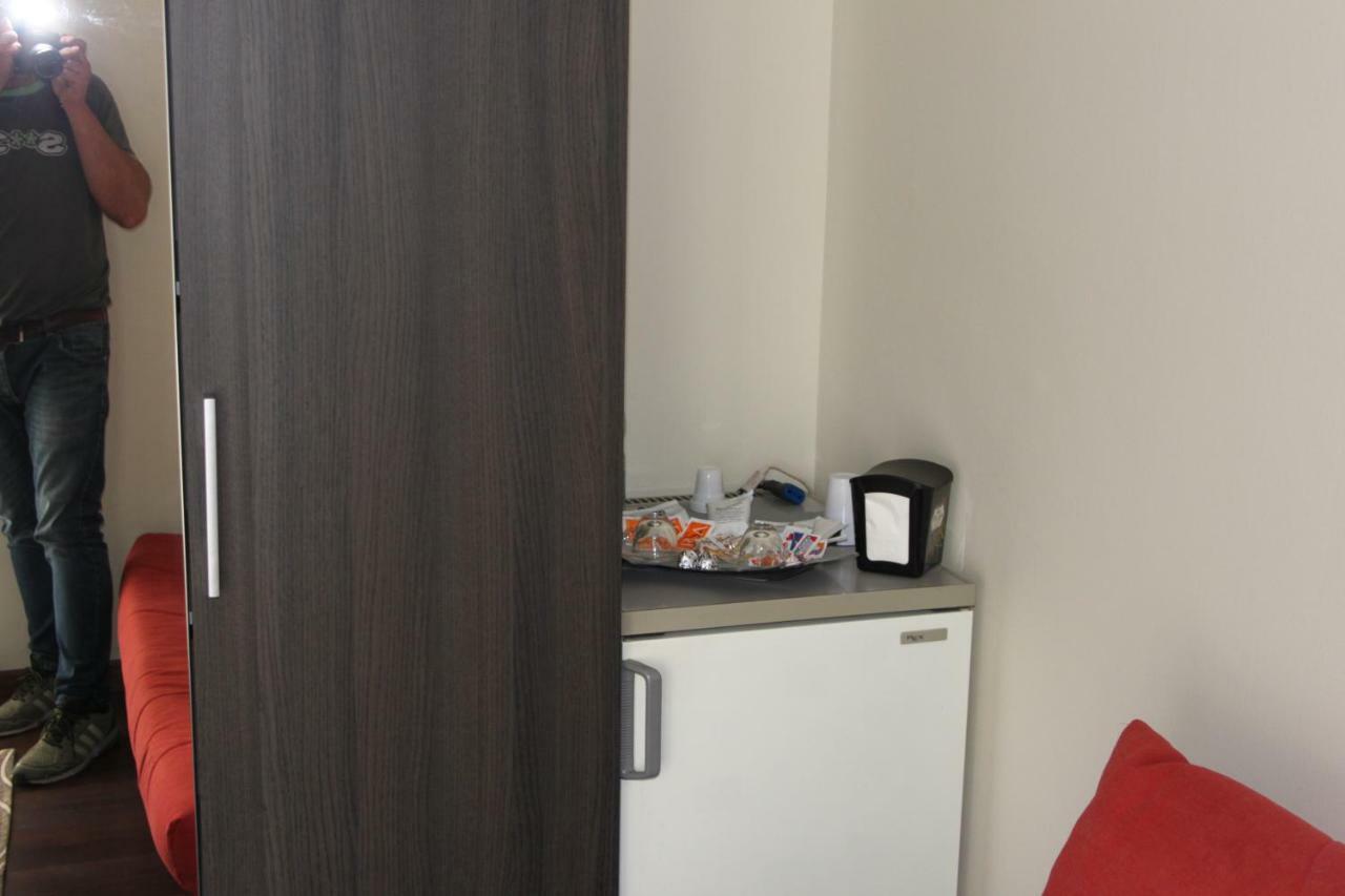 Villa Regina B&B Nettuno Ngoại thất bức ảnh
