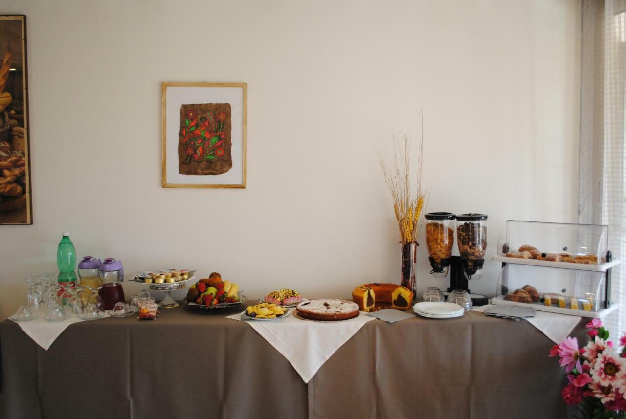 Villa Regina B&B Nettuno Ngoại thất bức ảnh